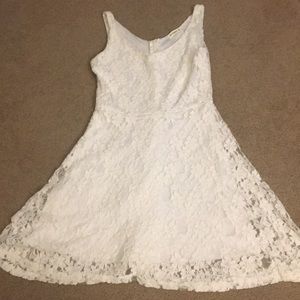 White lace dress